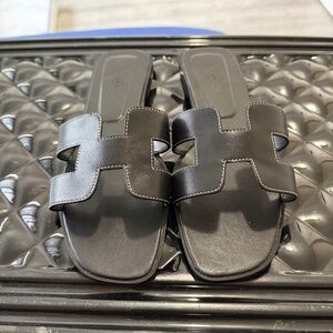 Hermes Oran Sandals